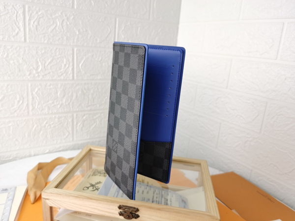 LVコピーウォレット正面デザイン